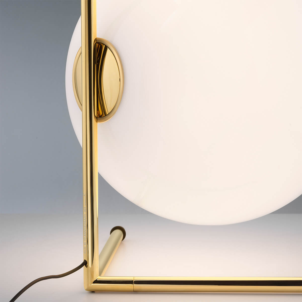 IC T1 Low 10 Anniversary Oro 24K Tavolo - FLOS F3171044 IC T1 Low 10 Anniversary Oro 24K Tavolo - FLOS F3171044
