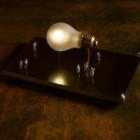 I Ricchi Poveri Monument For a Bulb - INGO MAURER 1914000