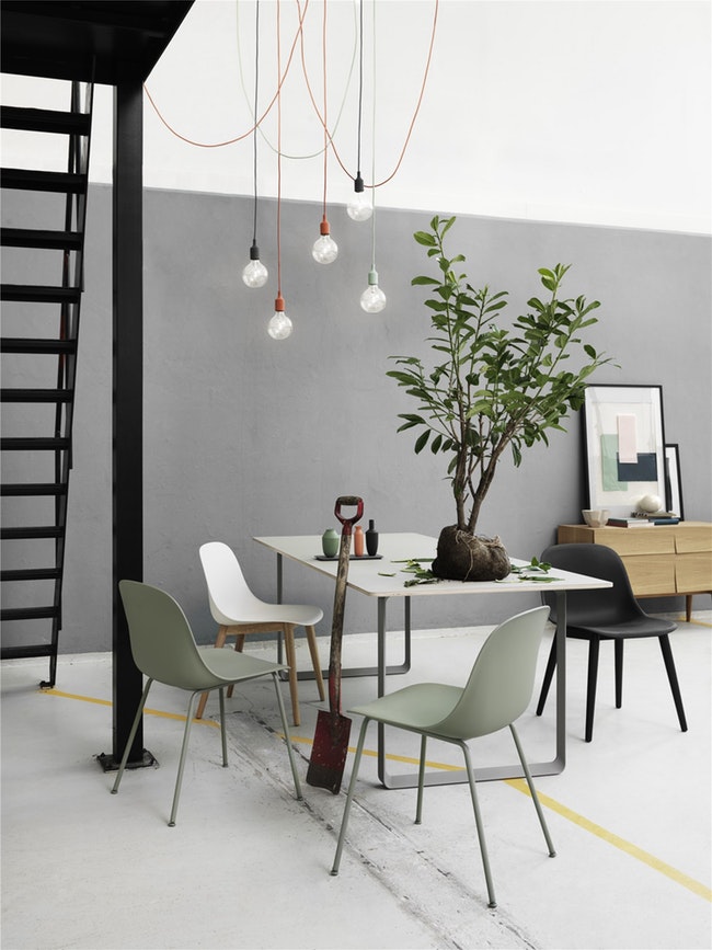 E27 Pendant Nero Sospensione Led - Lampada Led Compresa - MUUTO 13345 E27 Pendant Nero Sospensione Led - Lampada Led Compresa - MUUTO 13345