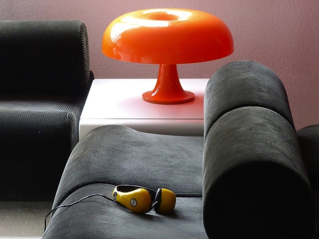 Nessino Arancio Lampada Tavolo - ARTEMIDE 0039070A Nessino Arancio Lampada Tavolo - ARTEMIDE 0039070A