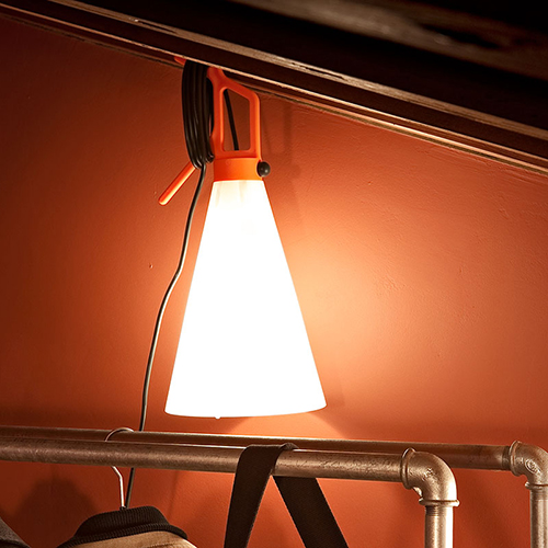 Mayday arancione lampada portatile Led - FLOS F3780002 Mayday arancione lampada portatile Led - FLOS F3780002