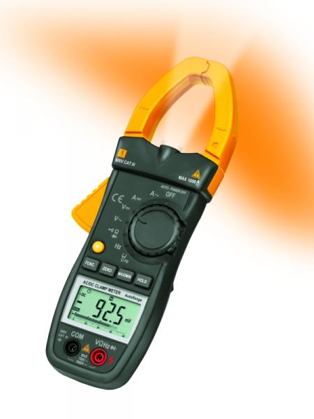 ZeteK Multimetro A Pinza Illuminata - ZECA KM040 ZeteK Multimetro A Pinza Illuminata - ZECA KM040